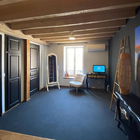 Hôtel Moulin Le Fleurie à Charenton-du-Cher Extérieur photo