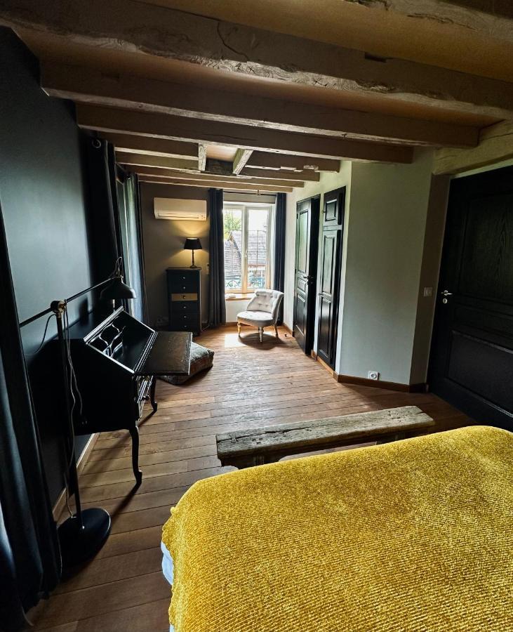 Hôtel Moulin Le Fleurie à Charenton-du-Cher Extérieur photo