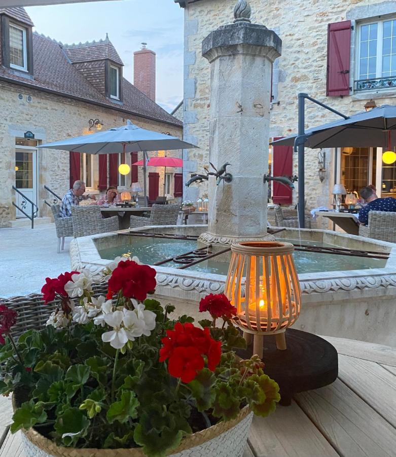 Hôtel Moulin Le Fleurie à Charenton-du-Cher Extérieur photo