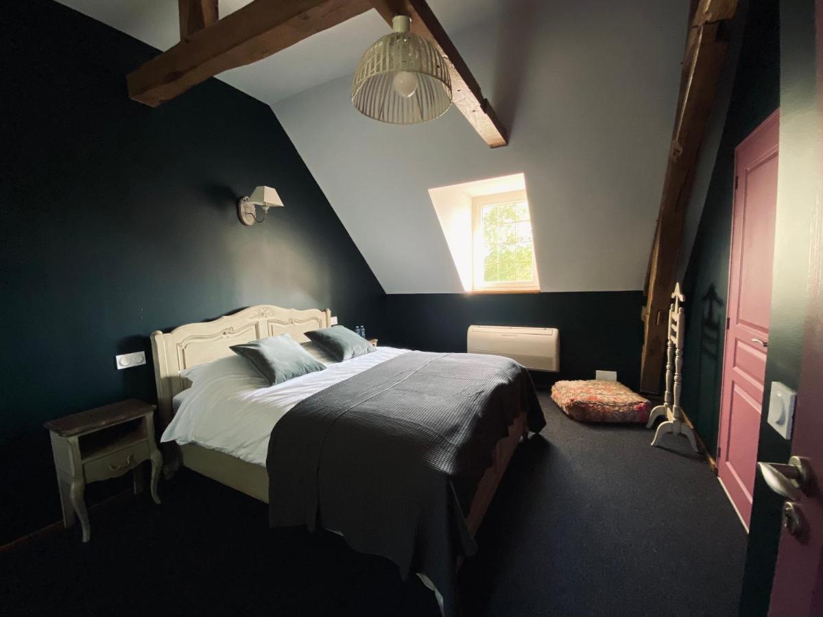 Hôtel Moulin Le Fleurie à Charenton-du-Cher Extérieur photo