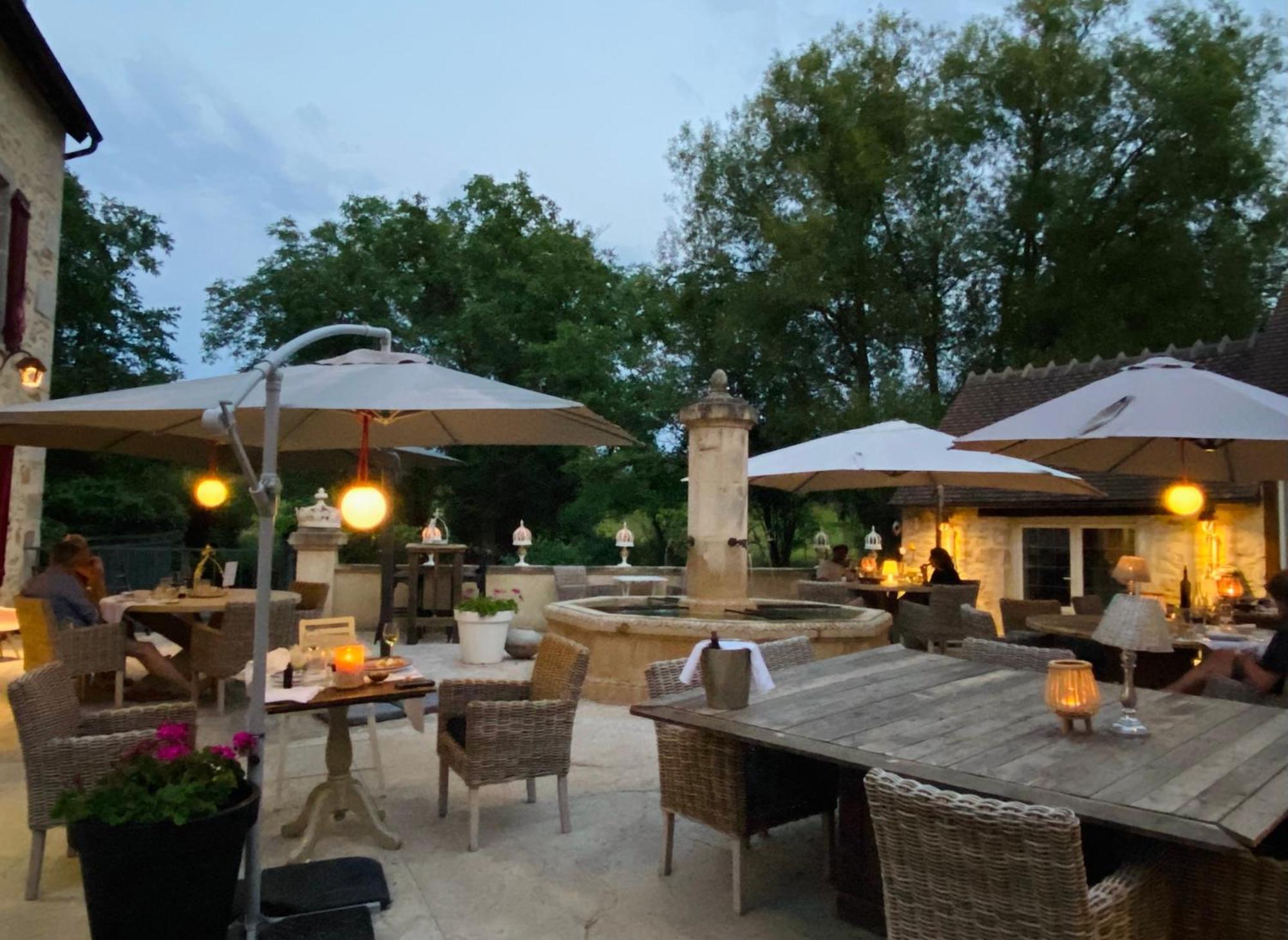 Hôtel Moulin Le Fleurie à Charenton-du-Cher Extérieur photo
